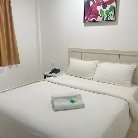 De Ocean Hotel Malacca Kültér fotó